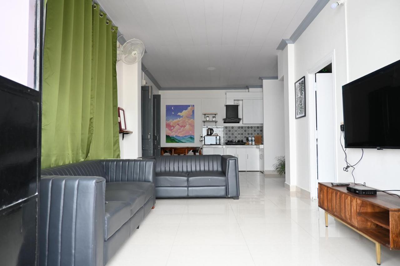 The 1998 Homestay Aizawl Exterior photo